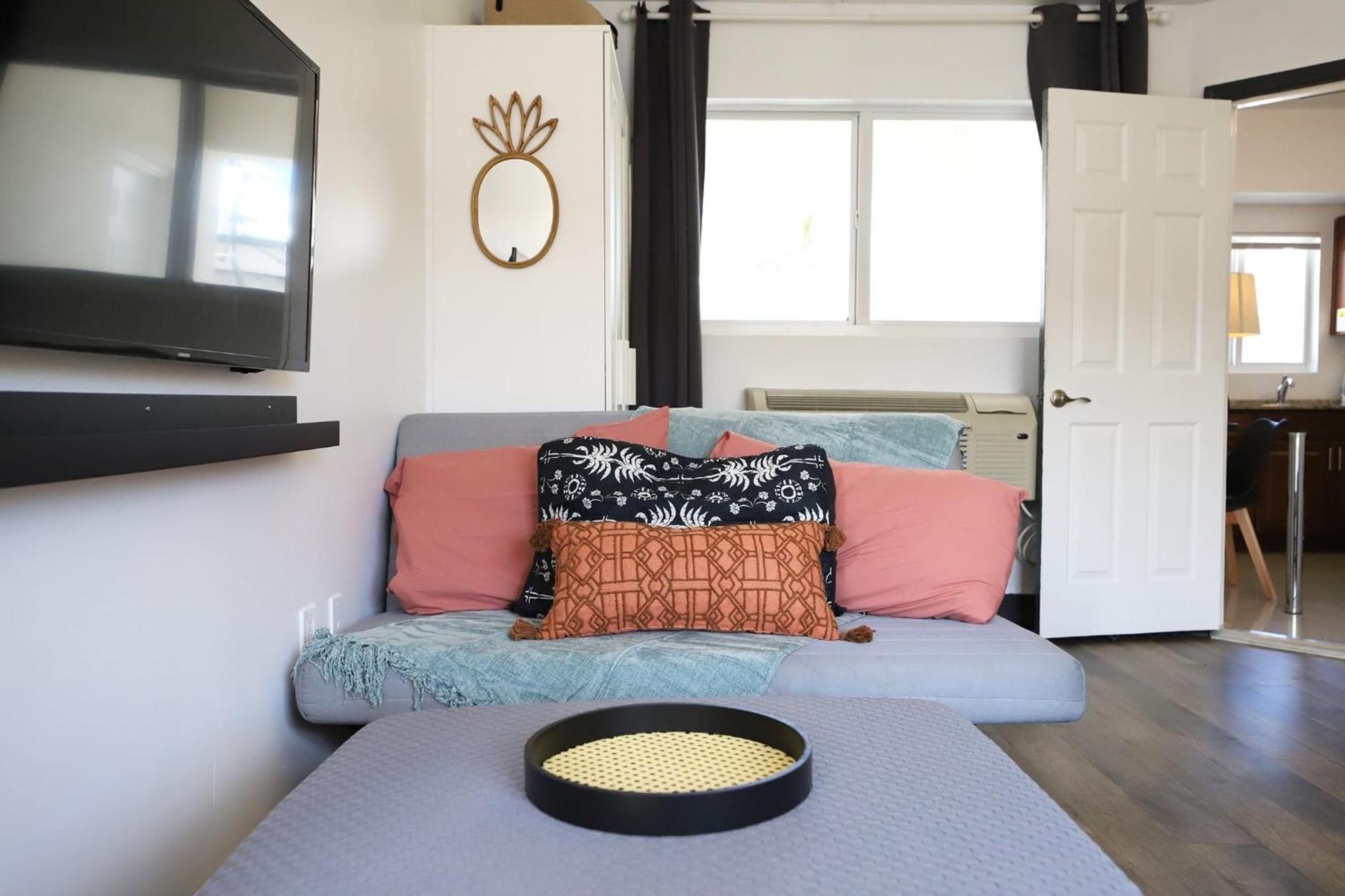 North Beach Steps To Sea Miami Apartment With Free Parking Family And Pet Friendly Miami Beach Extérieur photo