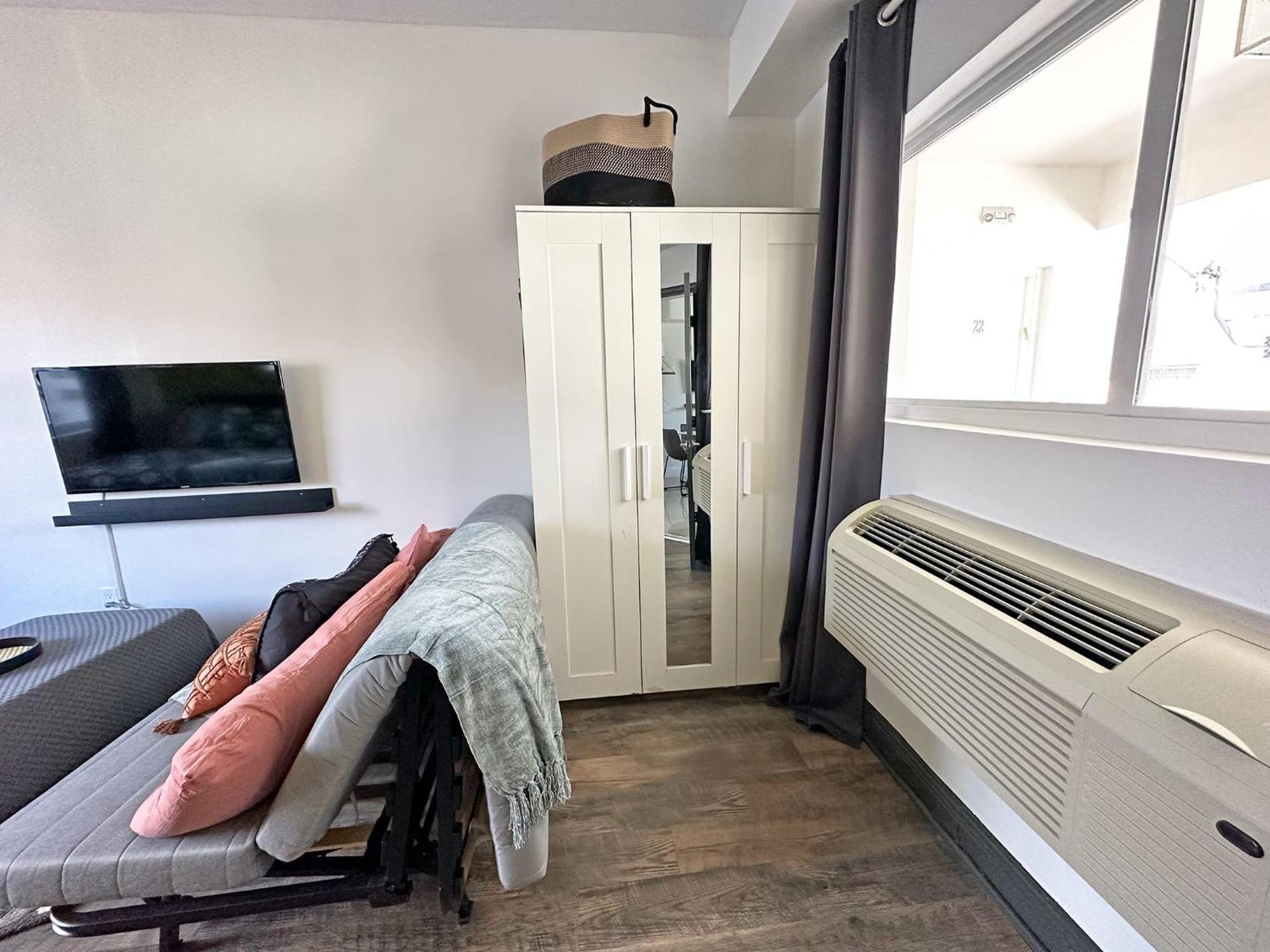 North Beach Steps To Sea Miami Apartment With Free Parking Family And Pet Friendly Miami Beach Extérieur photo