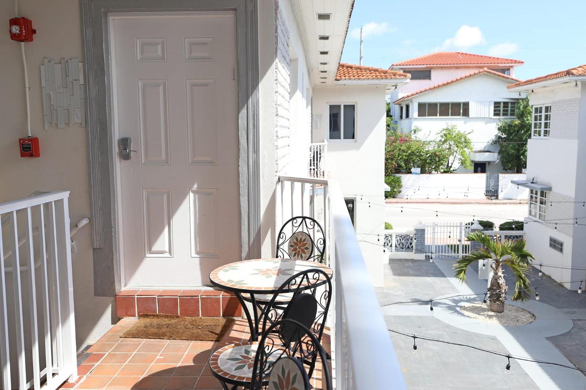 North Beach Steps To Sea Miami Apartment With Free Parking Family And Pet Friendly Miami Beach Extérieur photo